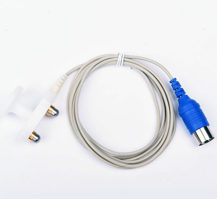 白い手持ち型の大人は標準5 Pin DINの刺激的な電極を修理した