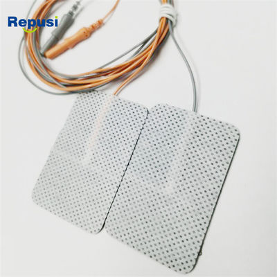 EMGは1.5mの導線が付いている付着力の電極60x40mmをひいた